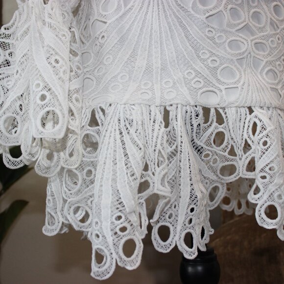 ✨ White Lace Enchantment Mini Dress ✨ - Picture 1 of 6